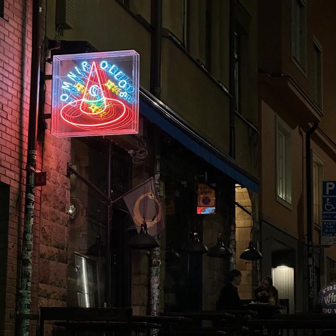 &ldquo;a neon sign with a witches hat saying Omnipollo&rdquo;